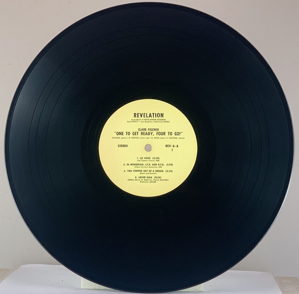 Clare Fischer - One To Get Ready, Four To Go! (LP usado)