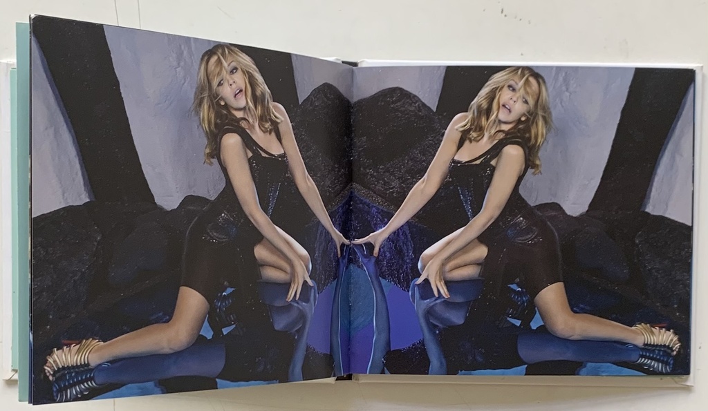 Kylie [Minogue] - Aphrodite (CD/DVD usado)